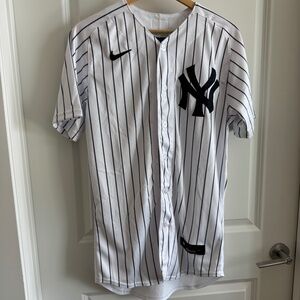 Nike MLB New York Yankees Jersey 22